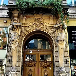 Astoria Airconed Apartamento Budapest